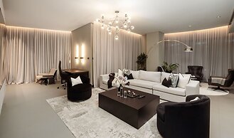 Modern 4BR M w Beach Access at Address JBR