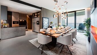 Modern 4BR M w Beach Access at Address JBR