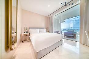 Five Palm Jumeirah 4BR Penthouse w Private Pool