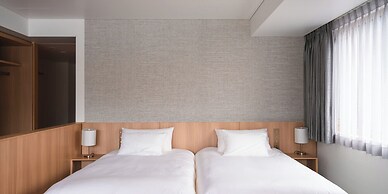 HOTEL LA VIGNE HAKUBA by Onko Chishin