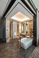 Narcissus The Royal Hotel