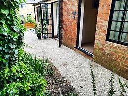 Cotswold Bankview