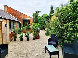 Cotswold Bankview