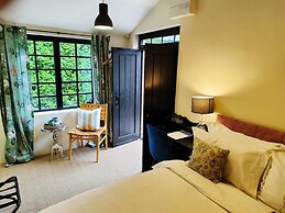 Cotswold Bankview