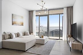 Amazing 2br With a Lagoon View in Creek Harbour