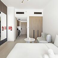 Chic Studio in new Residence With Pool Sauna gym