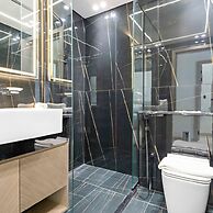 Stunning Modern 3BR Apartment in JVC