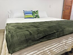 Emerald Luxe Suites