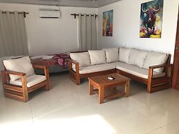 Emerald Luxe Suites