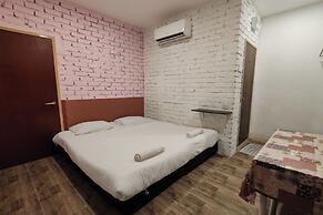 Maleeq Hotel Meru Ipoh