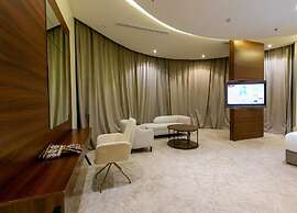 The S Hotel