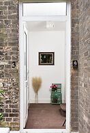 Cozy 4-bed Cottage Garden Walk to River Thames