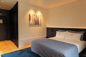 Palatial Suites