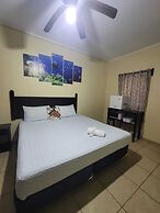 B Apart Hotel