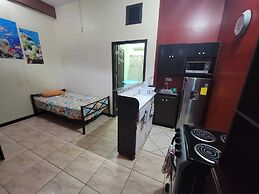 B Apart Hotel