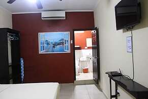B Apart Hotel