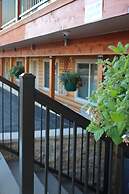Eagle River Lodge