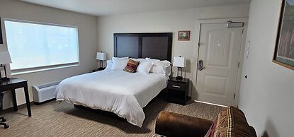 Eagle River Lodge