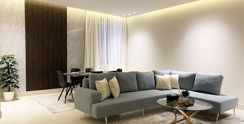 Morouj B-4 Luxury Gold Terrace GZ36