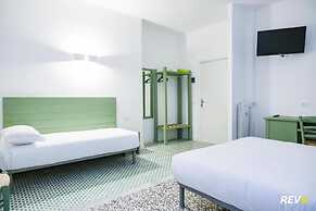 Lia Art Hotel