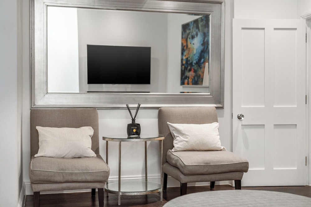 The Knightsbridge Residences