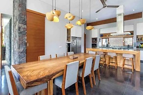 VILLA MILA CANGGU