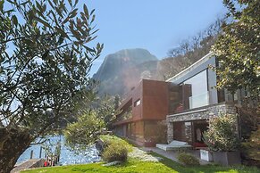 Maison Sur l'Eau