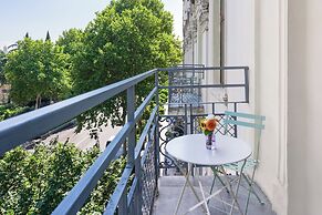 Alma Boutique Hotel