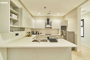 bnbmehomes-Top APT nr Kingdom Tower-B11