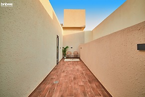 bnbmehomes-Top APT nr Kingdom Tower-B11