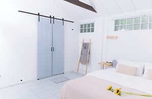 4 Bedroom/5 Beds Villa Din Daeng BKK