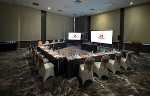 Epic Tower Swiss-Belresidences Hanoi