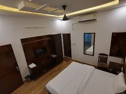 HOTEL RANA INN