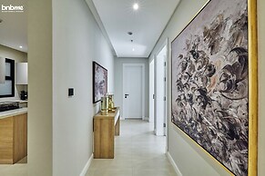 bnbmehomes-3BR Apt with Pvt Balcony-B1