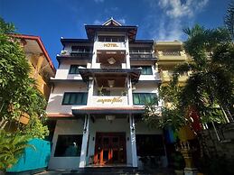 Rubyland Hotel