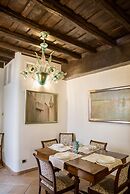 Trevi Fountain Apartment