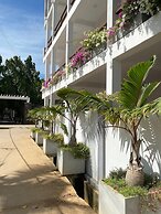 Trinco Beach Resort
