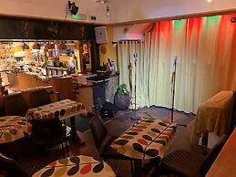 Hoopers Sandy Beach Guest Rooms