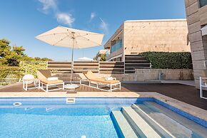 Villa Lantana