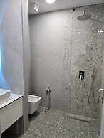 Azure Hotel Dhermi