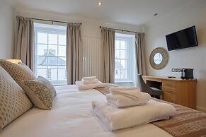 Wilding Hotel