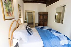 Estate4home - Trevi Fountain Apartment