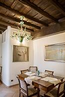 Estate4home - Trevi Fountain Apartment