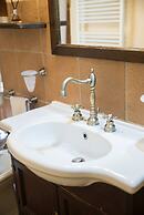 Estate4home - Trevi Fountain Apartment