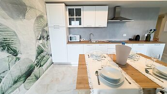 Fairmont Seafront Acquamarine Suite by Ca-sa Check