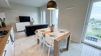 Fairmont Seafront Acquamarine Suite by Ca-sa Check