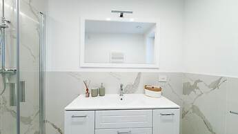Fairmont Seafront Acquamarine Suite by Ca-sa Check