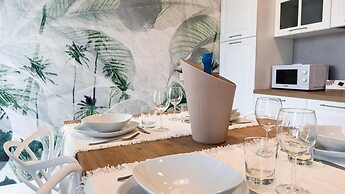 Fairmont Seafront Acquamarine Suite by Ca-sa Check