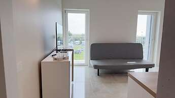 Fairmont Seafront Flamingo Suite by Ca-sa Check
