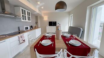 Fairmont Seafront Flamingo Suite by Ca-sa Check